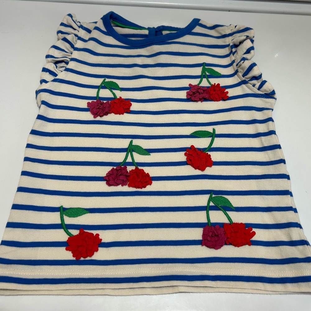 Mini Boden Flutter Sleeve Cherry Appliqué Tee 2-3Y - Picture 1 of 5